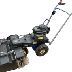 Kehrmaschine mit Schmutzfangkasten, HK 70, Iseki